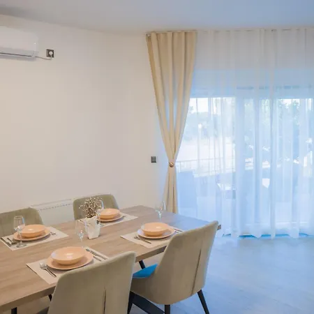 Apartmani Toni Drnis Exterior photo