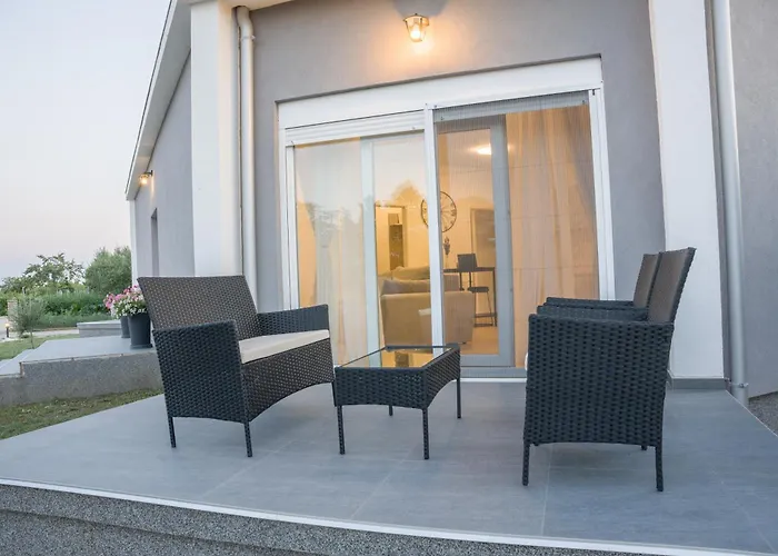 Apartmani Toni